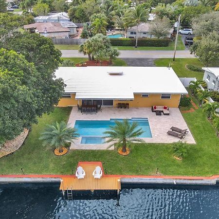 פורט לודרדייל New! Waterfront Heated Pool & Jacuzzi 2 Mi To Beach - Fishing Pier Relaxing Spa & Hammock מראה חיצוני תמונה